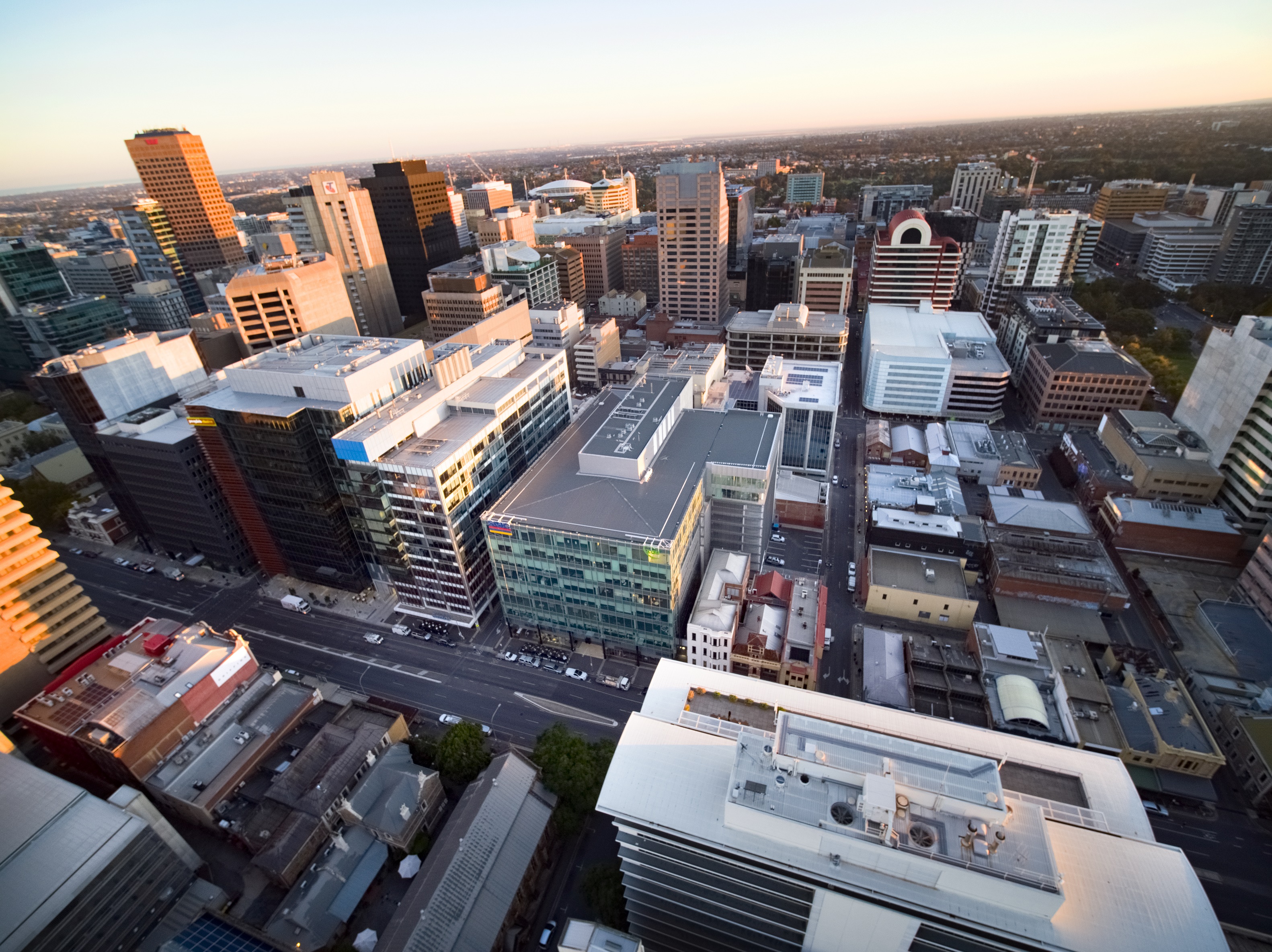 landmark-adelaide-office-and-carpark-listed-for-sale-commo